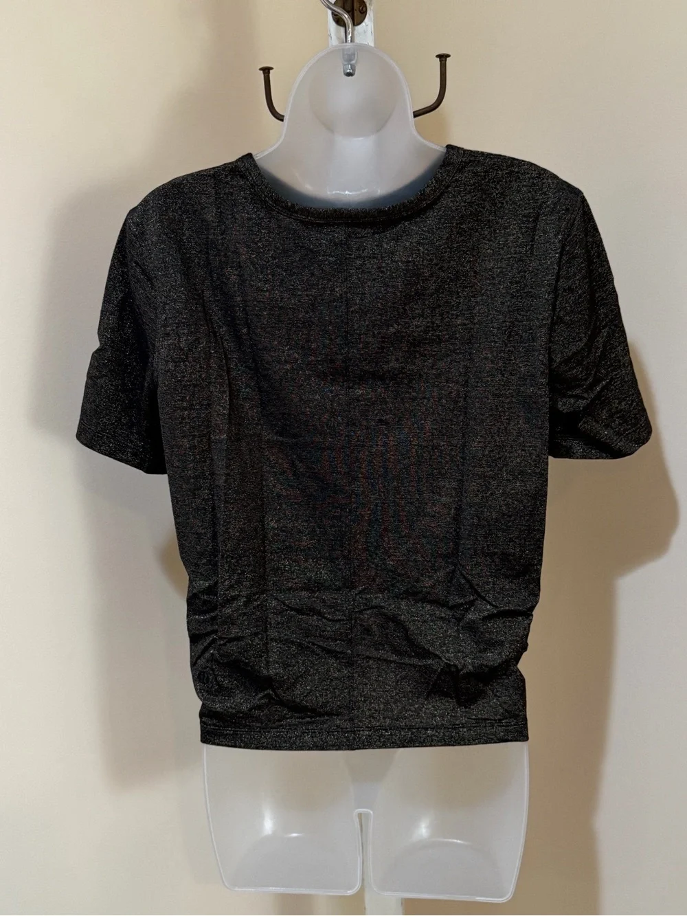 NWOT LULULEMON CRESCENT TEE TWIST FRONT WAIST LENGTH BLACK SHIMMER SPARK SIZE 4